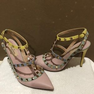 Pastel rockstud T-strap Valentino pump size 38